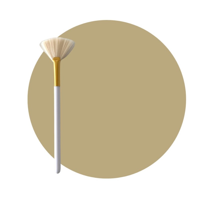 goldener Kreis mit stehemdem Fächer-Maskenpinsel